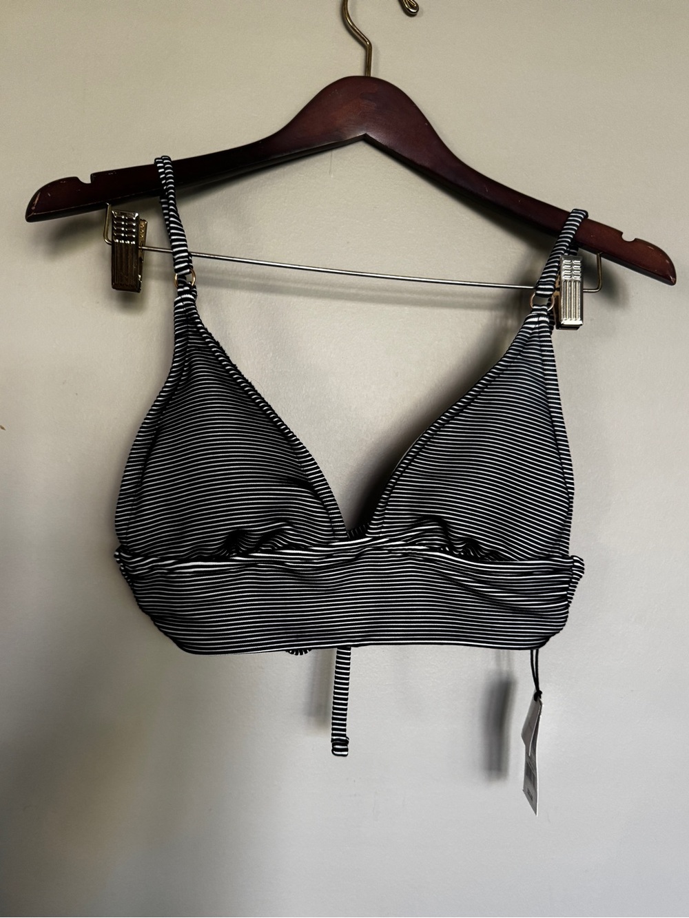 Shade & Shore Black White Pinstripe Longline Bikini Top Size M NWT